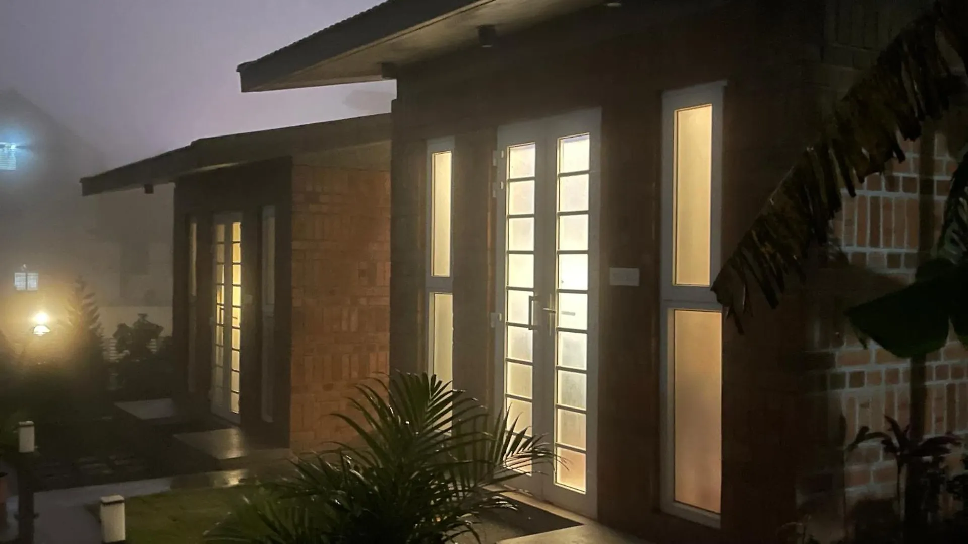 Willa Happyhideaway Vagamon Indie